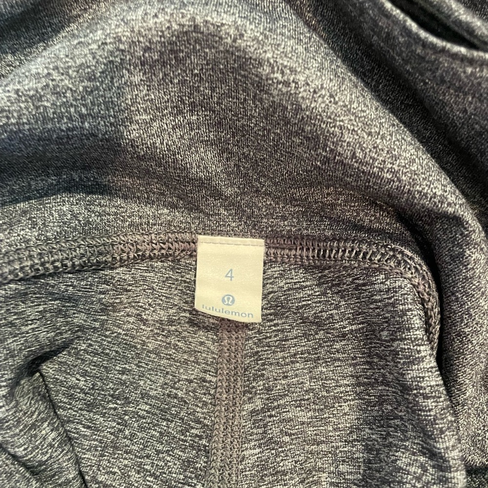 Lululemon leggings - size 4